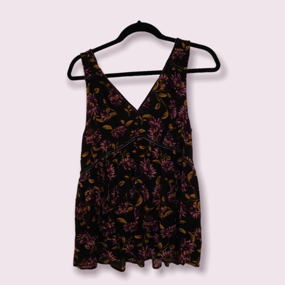 Velvet Trimmed V-Neck Blouse